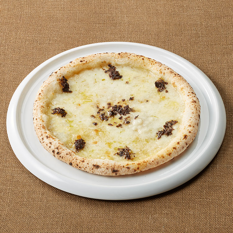 ナポリで食べたチーズピッツァ～トリュフの香り～
