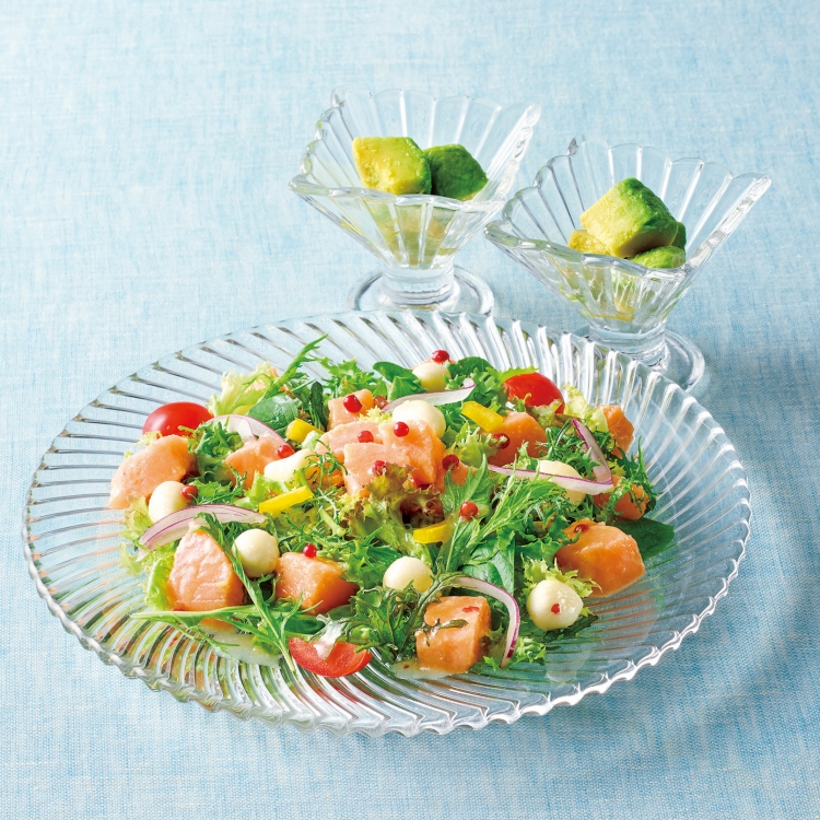 サーモンとアボカドの瀬戸内レモンマリネ