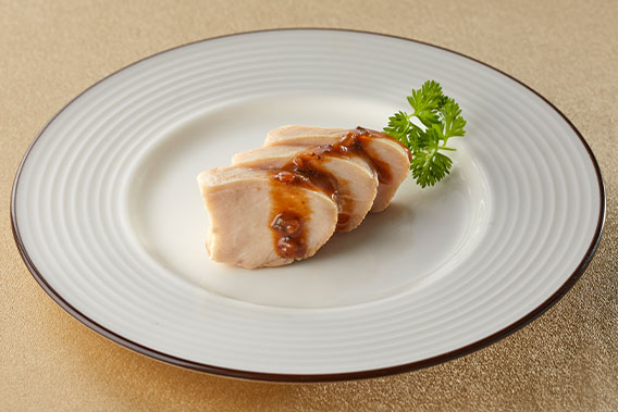 画像：４Xチキンのコンフィ～トリュフソース添え