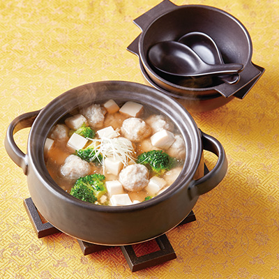 写真：すり身団子の中華風スープ